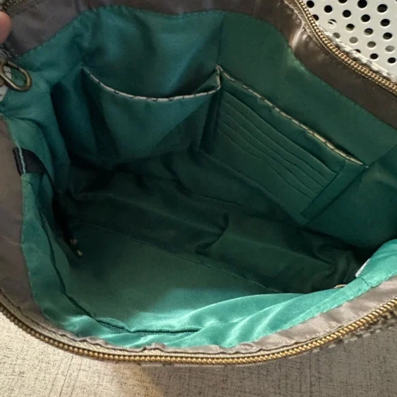 Travelon purse in snakeskin print - Picture 3 of 8